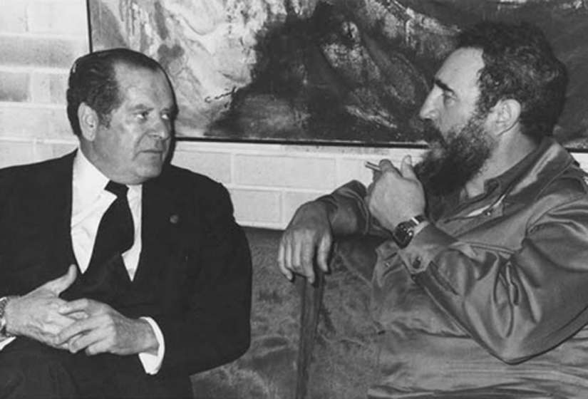 Eduardo Barreiros con Fidel Castro en 1979.