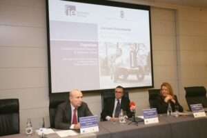 6.82-2007-IE-Emprender_611_407