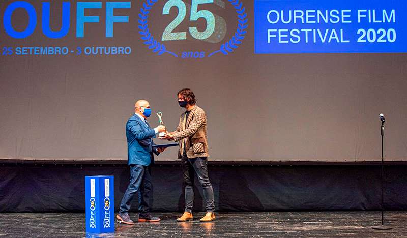 PREMIOUFF3